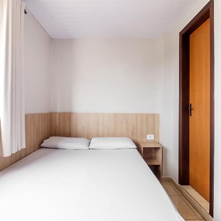 Hotel Cabbu Кампу-Ларгу Екстер'єр фото